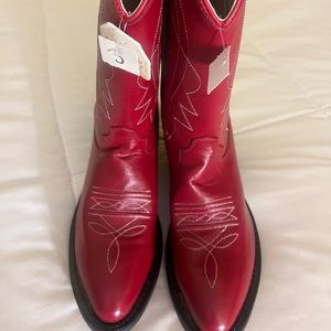 Shyanne big kids / girl size 5 red cowboy boots